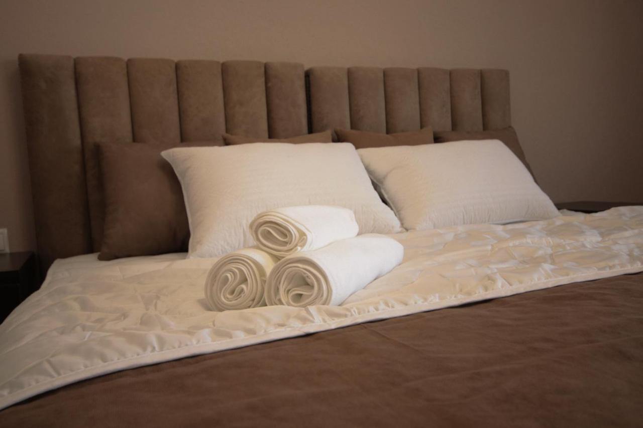 Hillside Guest House Ереван Екстериор снимка