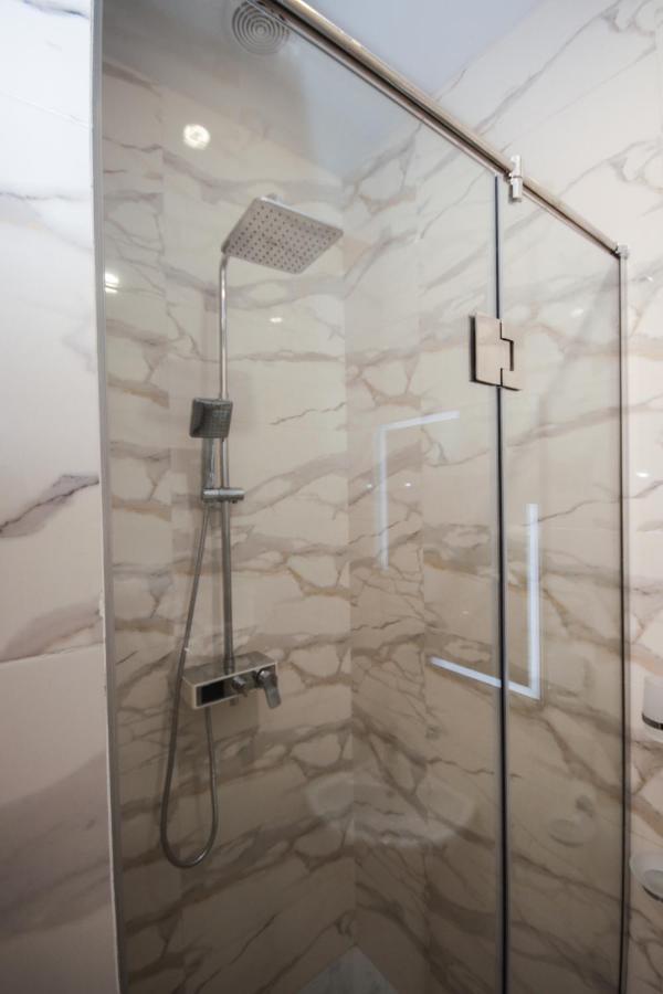 Hillside Guest House Ереван Екстериор снимка